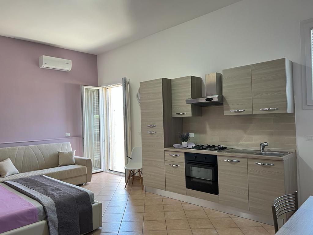 Monolocali White Angel Apartments Порто-Чезарео Экстерьер фото